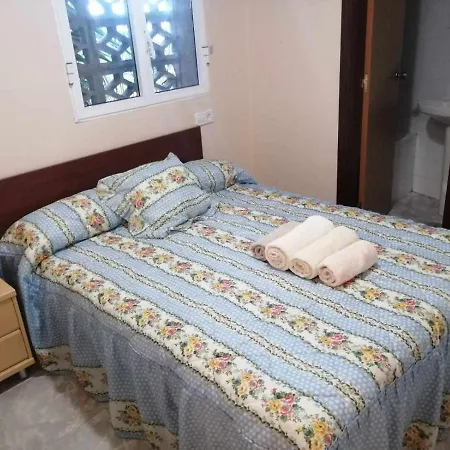 Planta Baja Con Gran Terraza De 2 A 4 Apartment *
