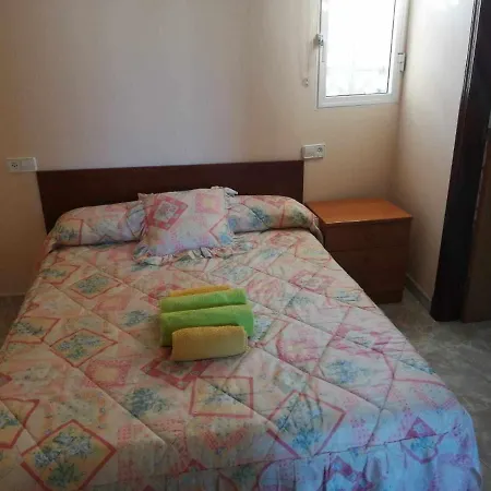 Apartment Planta Baja Con Gran Terraza De 2 A 4