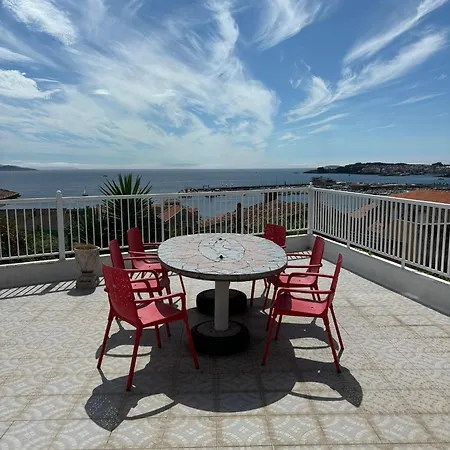 Apartman Planta Baja Con Gran Terraza De 2 A 4 *