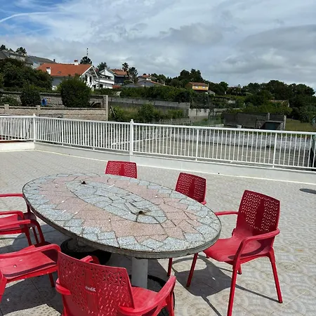 Planta Baja Con Gran Terraza De 2 A 4 Apartman Sanxenxo