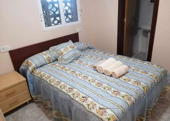 Planta Baja Con Gran Terraza De 2 A 4 Apartment *